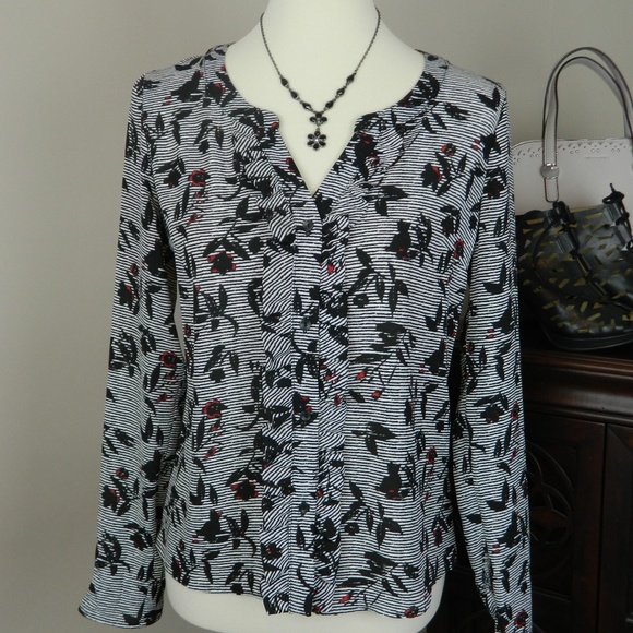 Candie's Tops - Candies button down blouse with ruffle detail, S
